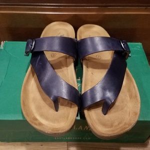 Eastland's Women's Shauna Slide Sandal